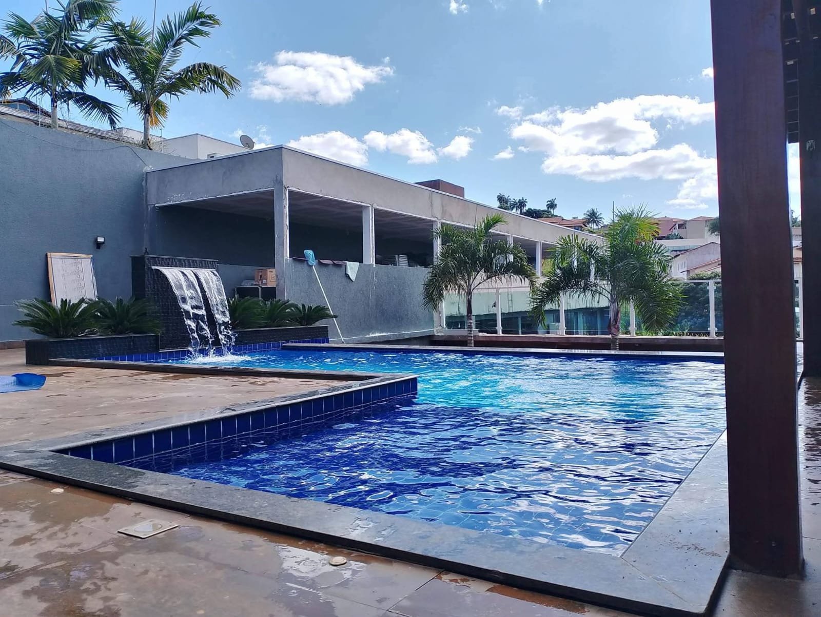 Piscina 8